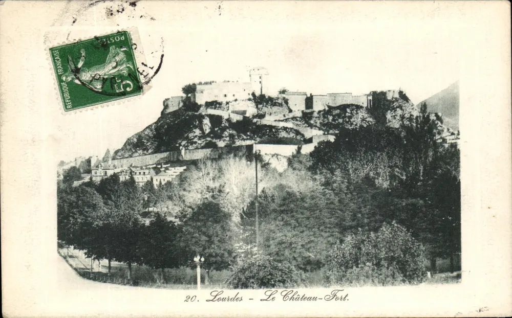 Lourdes - O Castelo-Forte — editor Riffarth & Cie, n°20 - Frente
