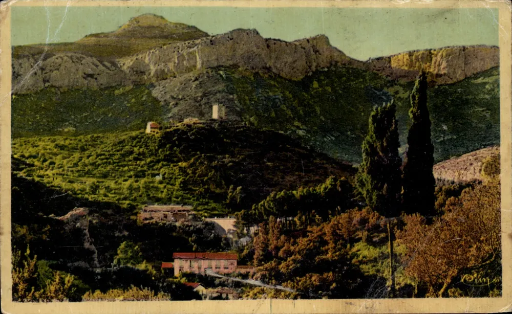 Umgebung von Toulon — Panoramablick auf Revest — Verlag: C. M. MACON - Vorderseite