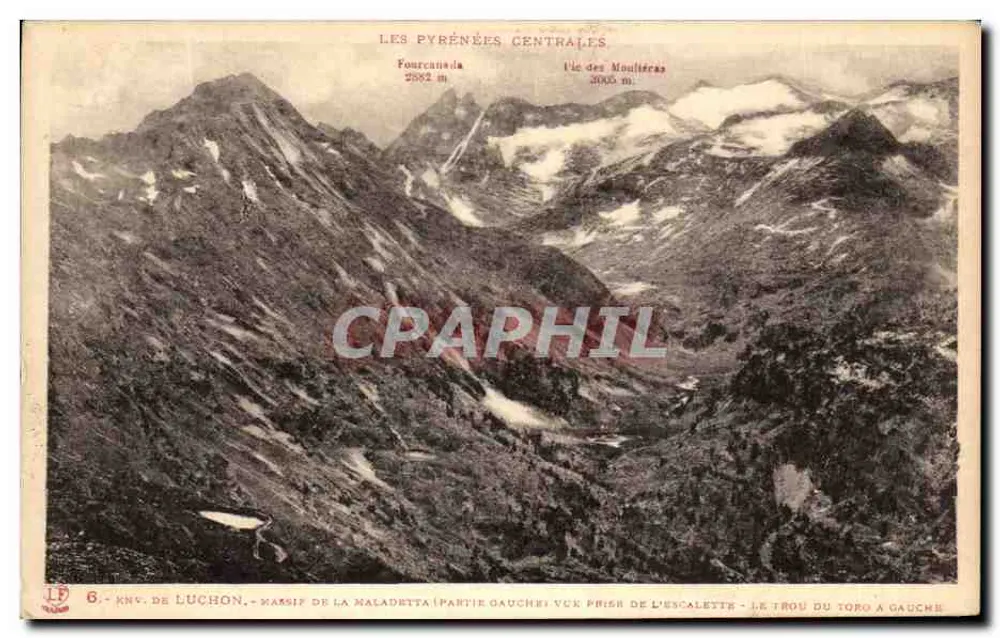 As Pirineus Centrais — Fourcanada 2582 m, Pic des Mouflières 3005 m — Knv. de Luchon, Massif de la Maladetta (parte esquerda) visto perto de L'Escalette — O Trou du Toro à esquerda - Frente