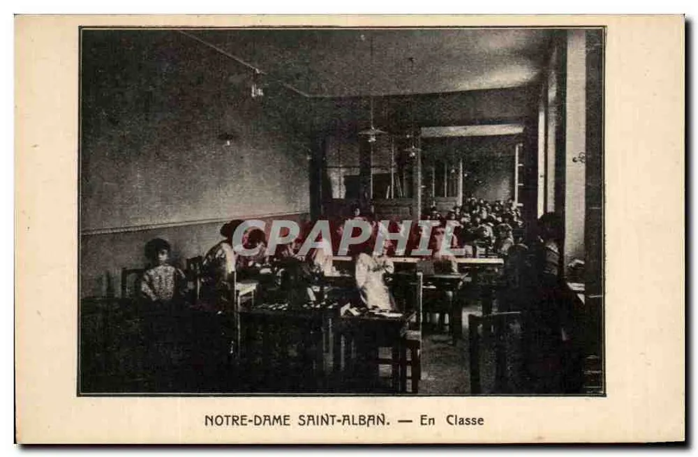 Notre-Dame Saint-Alban — In der Klasse - Vorderseite