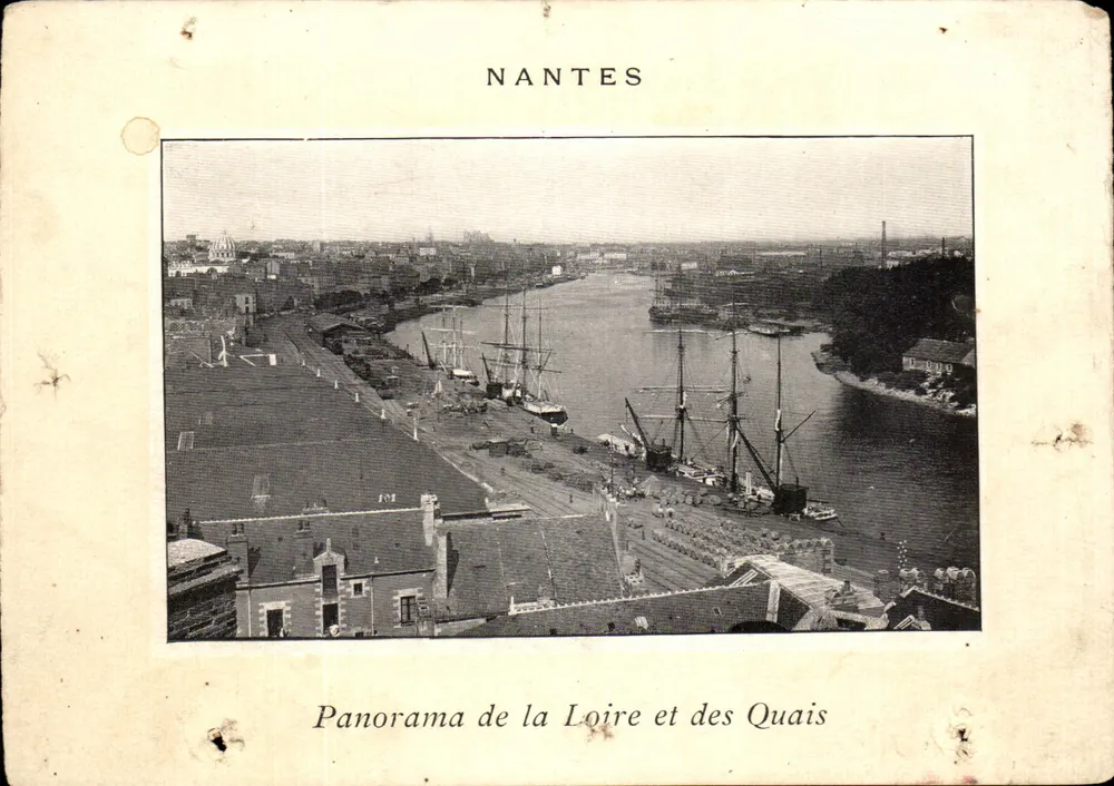 NANTES — Panorama der Loire und der Quais — Éditeur: NANTES - Vorderseite