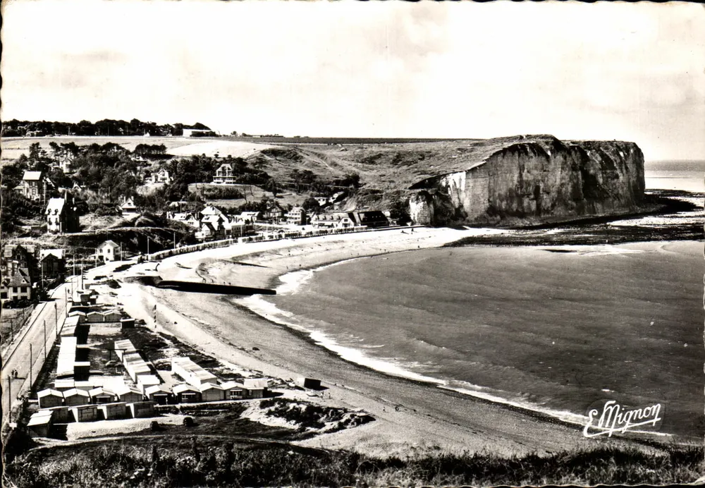 Veuillettes-sur-Mer — Die Strandpromenade und der Catelier-Steilhang — E. Mignon - Vorderseite
