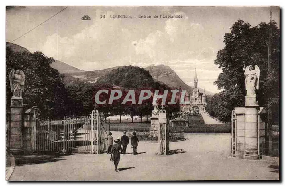 Lourdes - Entrada da Esplanada — Bilhete postal antigo n°34, editor C. M. ARTS PRIN. - ÉCHIRES - Frente