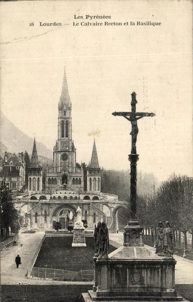Lourdes — Le Calvaire Breton et la Basilique — éditeur Les Pyrénées, n° 28 - Vorderseite