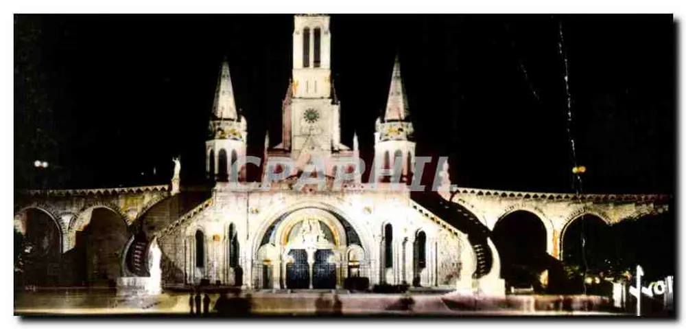 Lourdes (Hautes-Pyrénées) — La Basilique illuminée — Les Éditions Française, reproduction 1972 - Frente