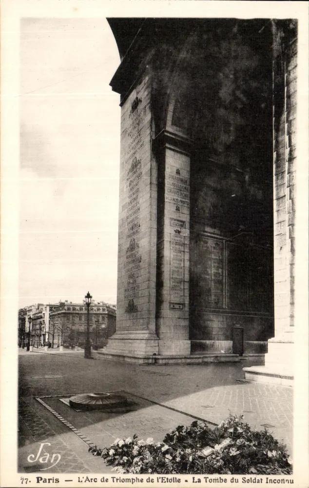 Paris — Der Arc de Triomphe de l'Étoile — Das Grab des Unbekannten Soldaten — San, n°77 - Vorderseite