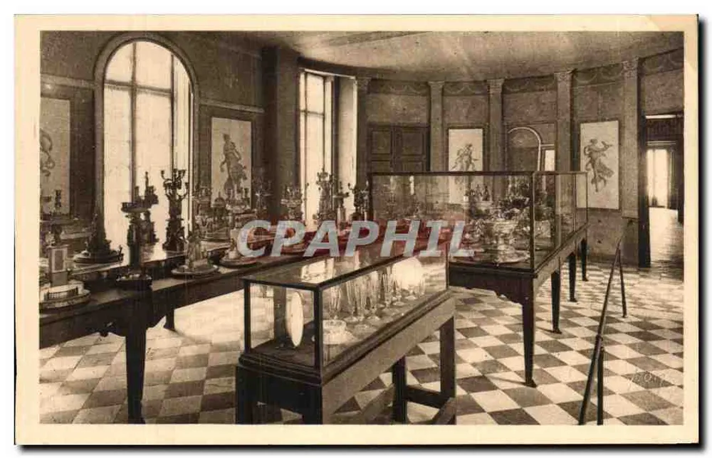 Schloss Malmaison — Speisesaal und Tischdekorationen — Les Éditions d'Art Yvonne, Paris - Vorderseite