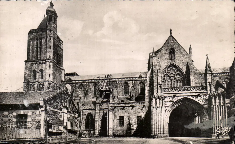 Dol-de-Bretagne — Catedral de São Samson — Edições Gaby - Frente