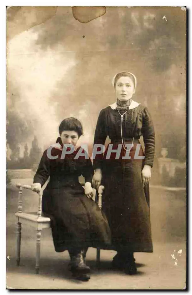 Twee jonge vrouwen — fotostudio - Voorkant