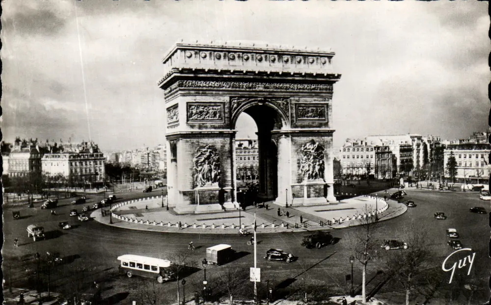 Arc de Triomphe — Place de l’Étoile — Verleger Guy, Nr. 304 - Vorderseite