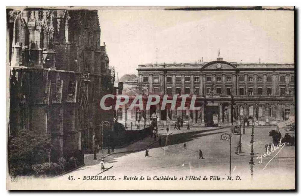 Bordeaux - Eingang zur Kathedrale und zum Rathaus - M. D. - Vorderseite