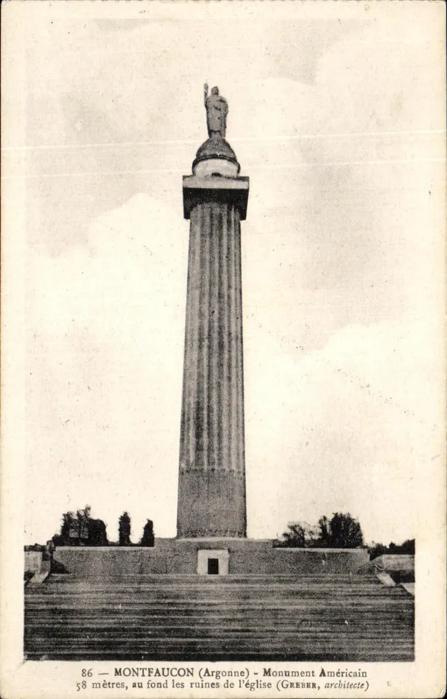 Montfaucun (Argonne) — Amerykański monument o wysokości 58 metrów, w tle ruiny kościoła — Greber, architekt - Awers