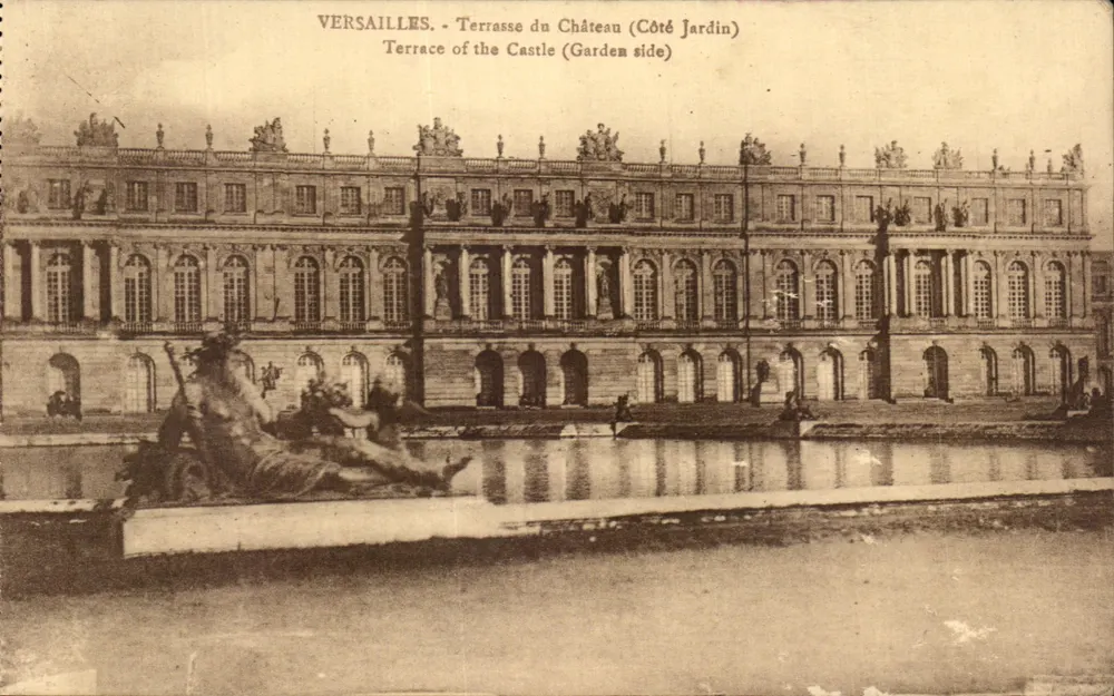 Versailles - Terraço do Castelo (Lado Jardim) — Edição Cossé, Versailles - Frente