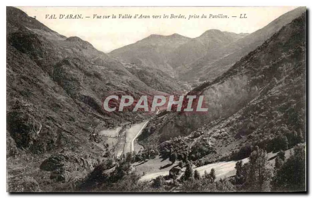 Val d'Aran — Ansicht der Aran-Talregion in Richtung Bordes, vom Pavillon aus aufgenommen — LL - Vorderseite