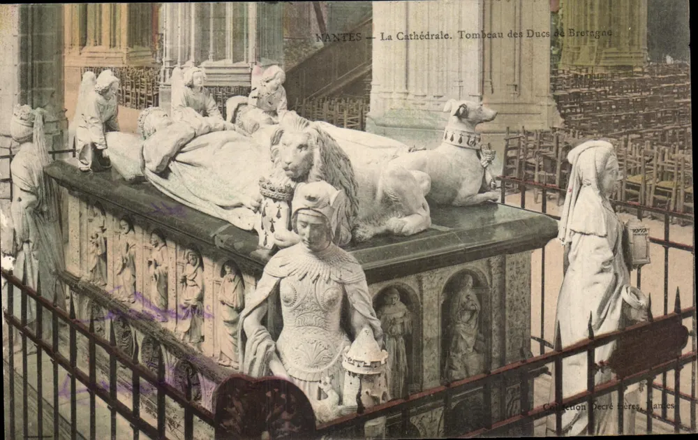 NANTES — Die Kathedrale. Grabmal der Herzöge von Bretagne — Verlag: Sammlung Décrét Sères, Nantes - Vorderseite