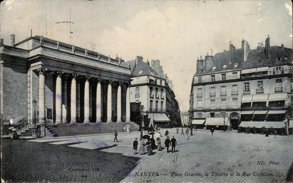 NANTES — Place Graslin, das Theater und die Rue Crébillon — Camalau 158 - Vorderseite