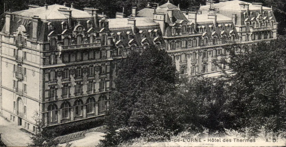 Bronnées-de-L'Orne - Hotel dos Termas — A.D. - Frente