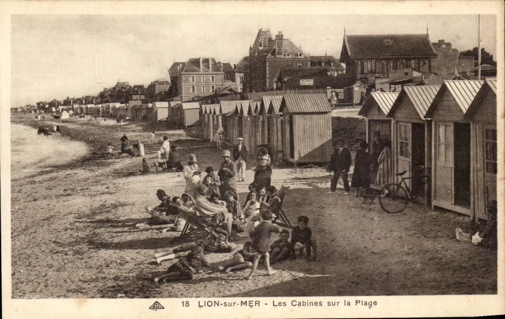 LION-sur-MER - As Cabines na Praia — edição da 'Cie Alsacienne des Arts Photographiques' n°18 - Frente