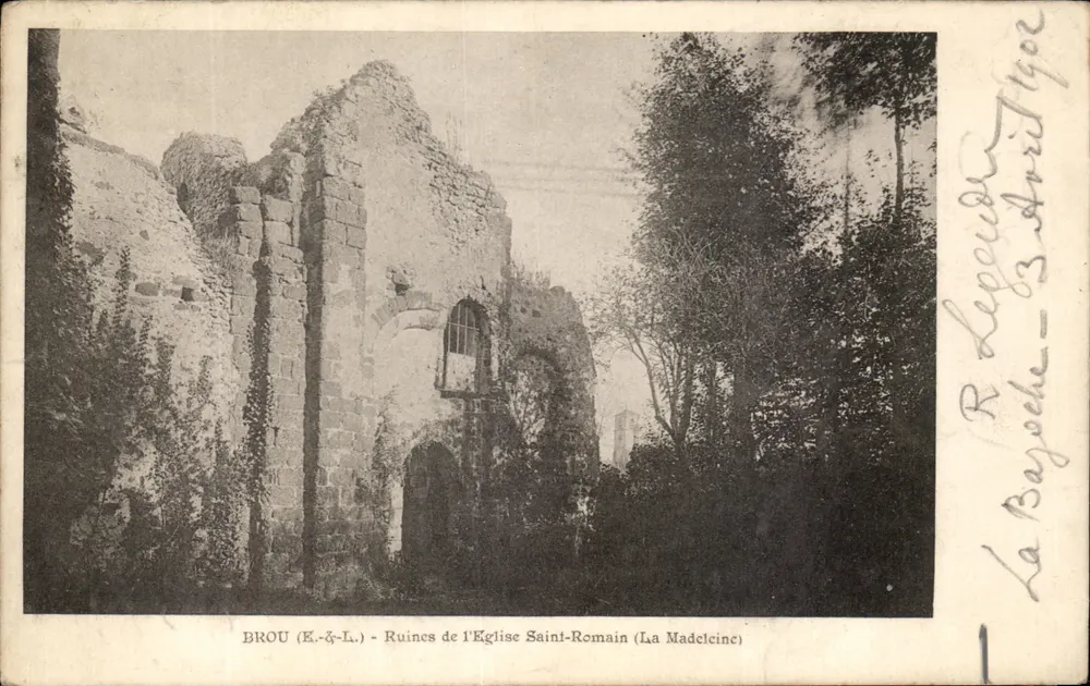 Brou (E.-&-L.) - Ruïnes van de Kerk van Sint Romano (La Madelcinc) — R. Légerdure, La Bayeche - Voorkant