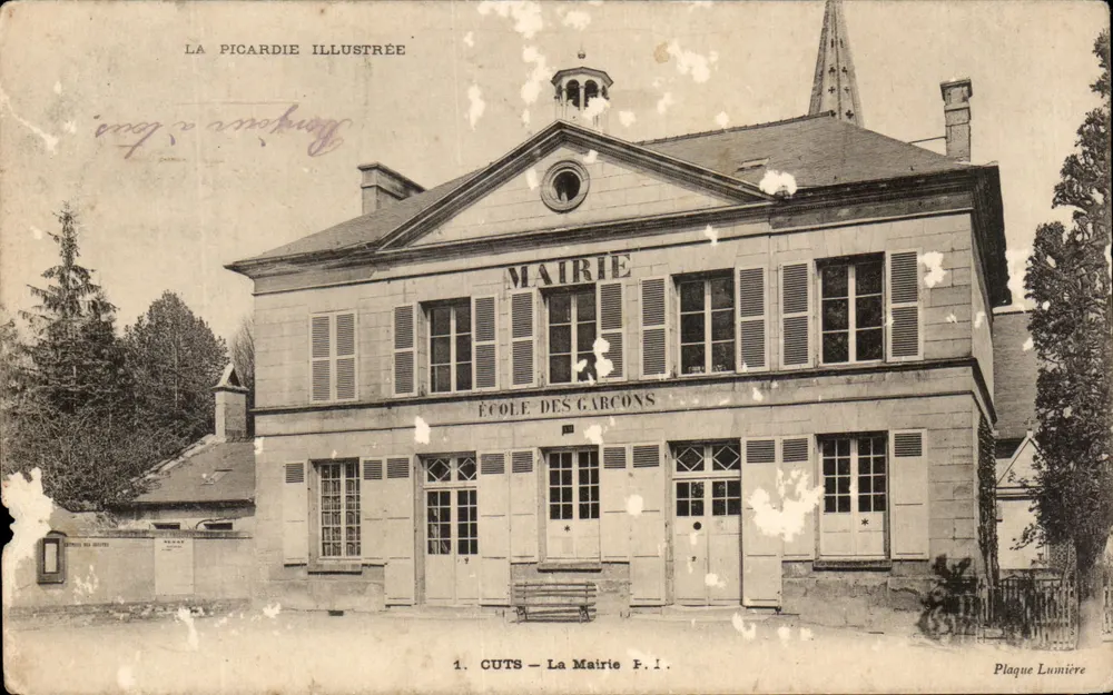 Cuts — Mairie et École des Garçons — éditeur La Picardie Illustrée, n°1 - Vorderseite