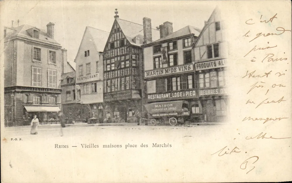 Reims — Alte Häuser auf der Place des Marchés — P.D.R. - Vorderseite