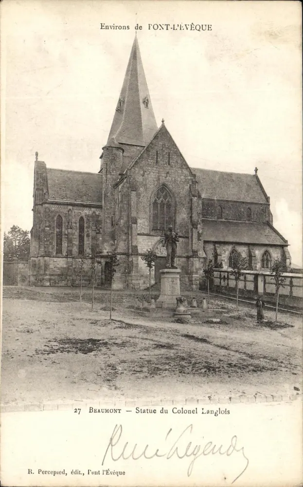 Environs de FONT-L'ÉVÊQUE — Église avec statue du Colonel Langlois — R. Percepied, édit. Font-l'Évêque, n°27 - Frente