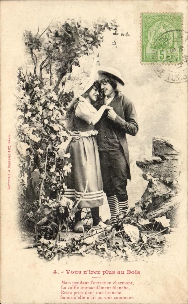 Jeune couple dans un bois — scène de romance — Phototype A. Berneret & Cie, Nancy, n°4 - Frente