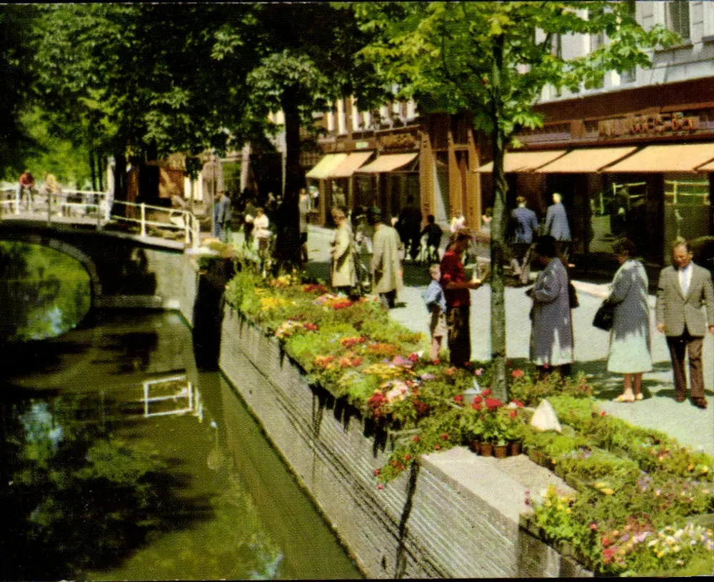 Delft — Voorstraat con Mercado de Flores - Anverso