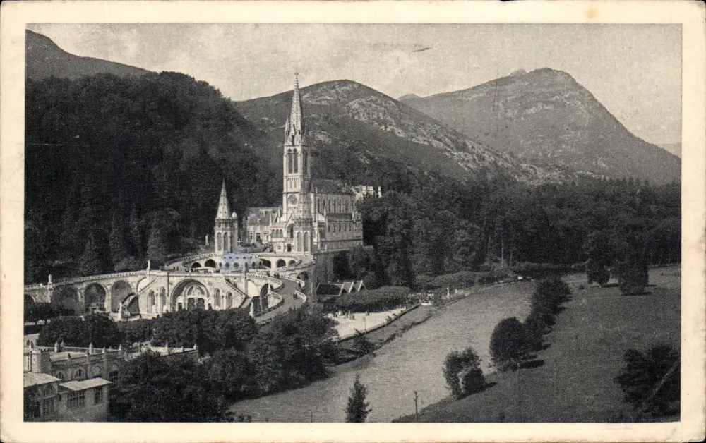 Lourdes — La Basílica y el Gave — Edición fotográfica Chifault, n°26 - Anverso