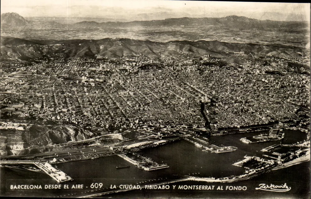 Barcelona vista do ar — vista aérea da cidade, do Tibidabo e do Montserrat — Zerkowitz, n°609 - Frente