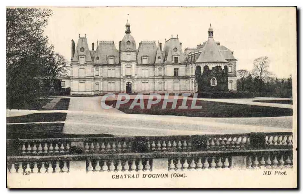 Castelo de Ognon — Oise — ND Phot. - Frente