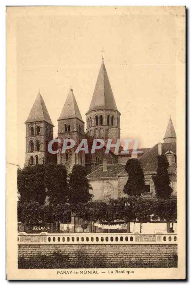 Paray-le-Monial — La Basilique - Frente