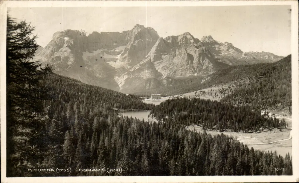 Misurina (1755) - Sorapis (3201) — vista panorâmica das montanhas e do lago — editor Agfa - Frente