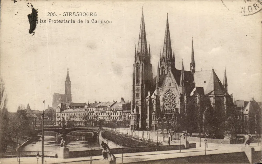 Igreja Protestante da Garnison — Strasbourg — Editor: FOT. CH. BERGERET, STRASBOURG - Frente