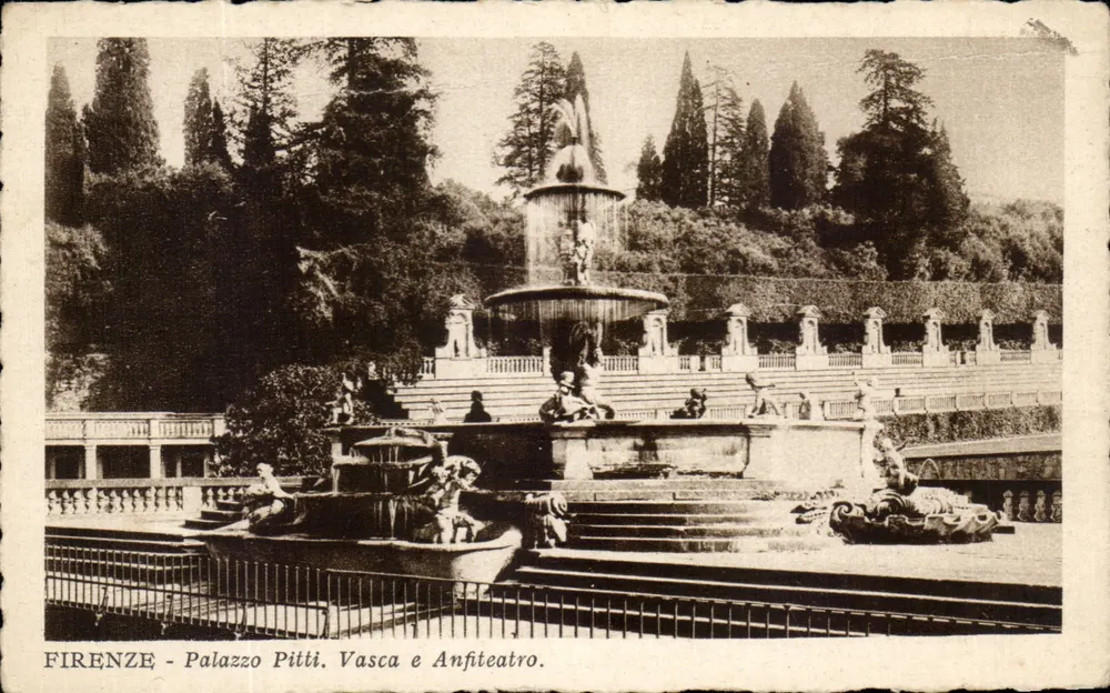 FIRENZE - Palazzo Pitti. Vasca e Anfiteatro. - Frente