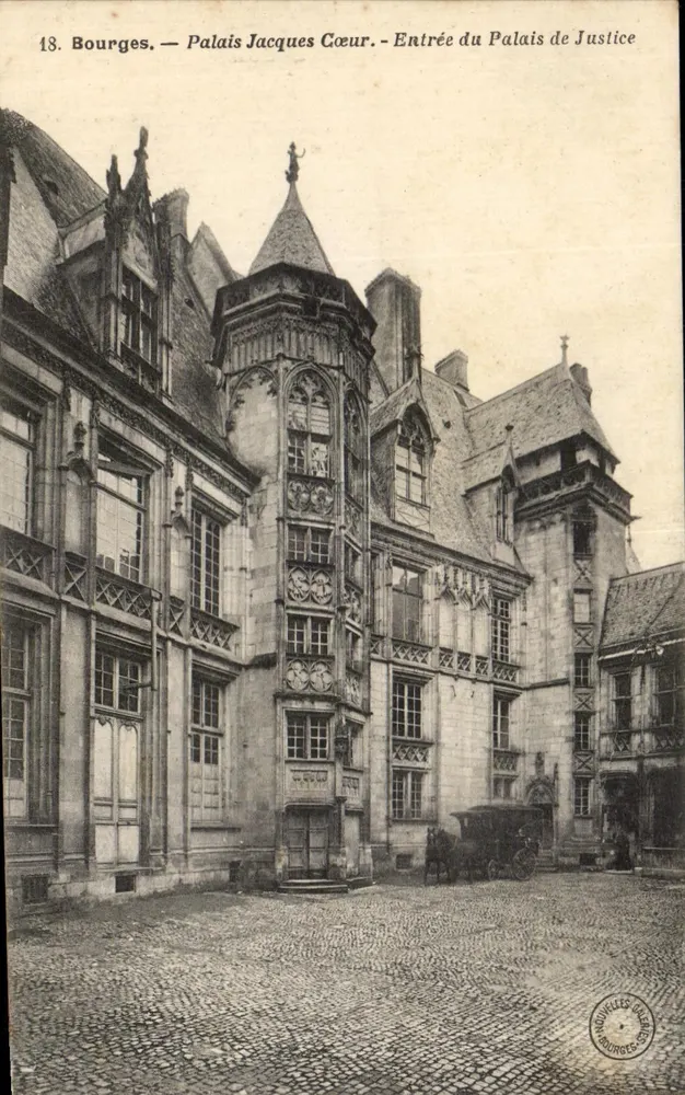 Bourges — Palais Jacques Cœur — Eingang zum Palast der Gerechtigkeit - Vorderseite