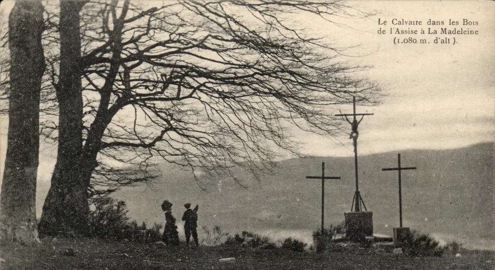 Der Calvary in den Wäldern von l'Assise in La Madeleine (1.080 m. Höhe) — Verleger nicht sichtbar - Vorderseite