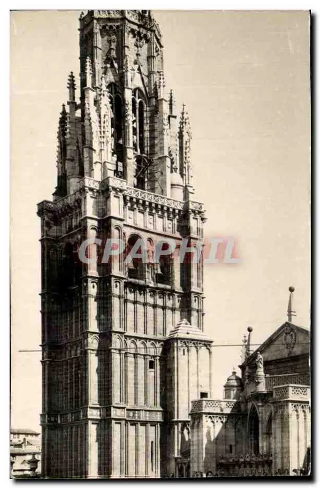 Cúpula da catedral — visão da torre — editor desconhecido, número de série não visível - Frente