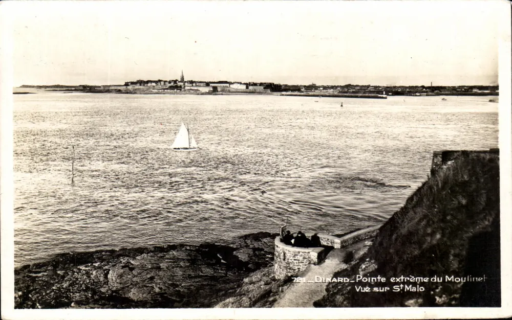 Dinard — Extremer Punkt von Moulinet — Blick auf Saint-Malo - Vorderseite