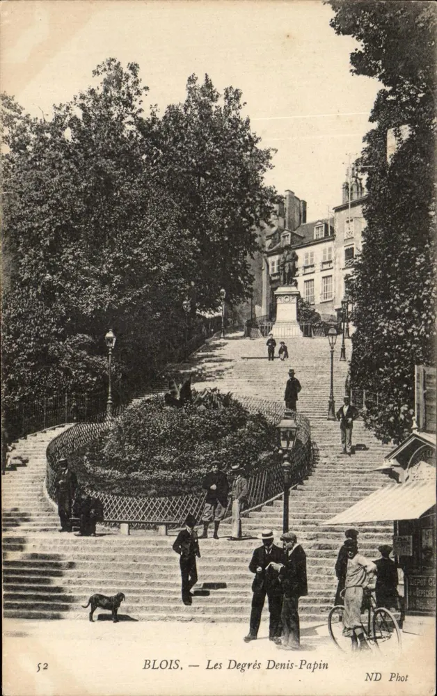 Blois — Escalera Denis-Papin — ND Phot - Anverso