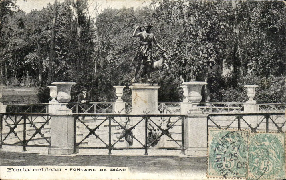 Fontainebleau - Fontaine de Diane — Verlag 'POSTES' Seriennummer nicht sichtbar - Vorderseite