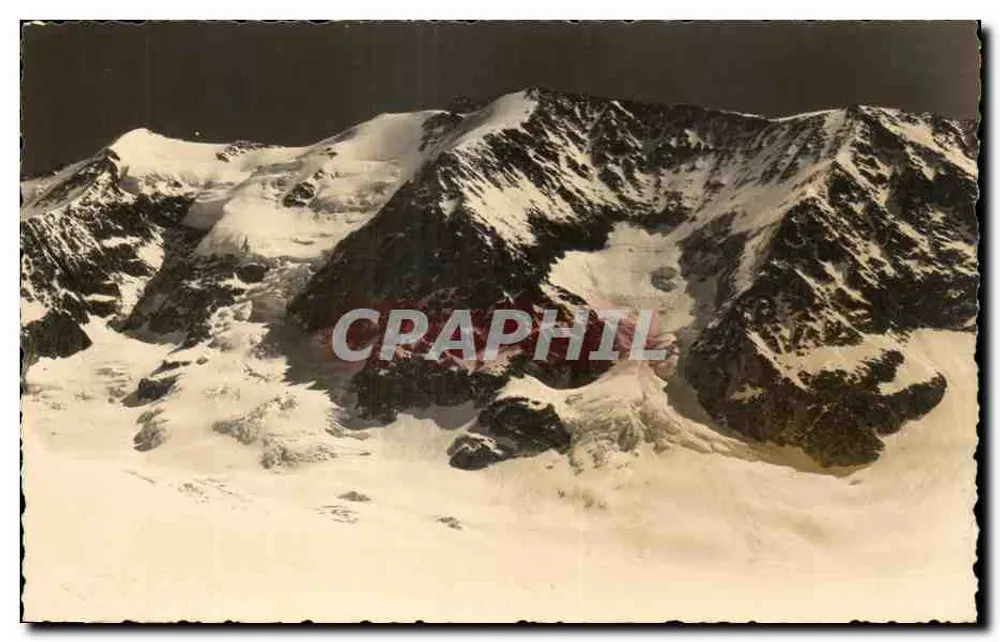 Massif do Mont-Blanc — vista nevada — editor não visível - Frente