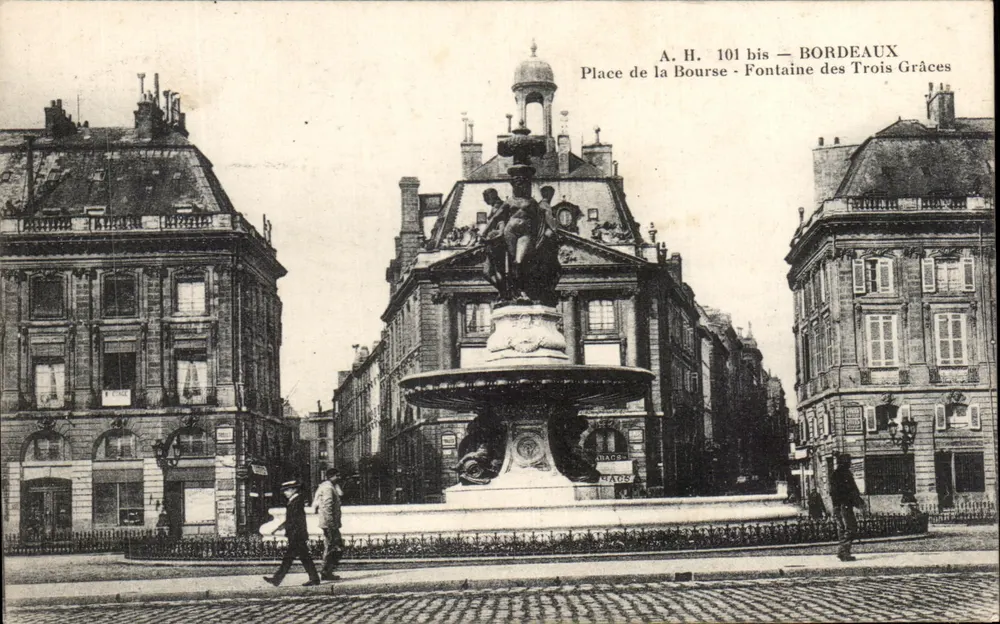 Platz der Bourse — Fontäne der Drei Grazien — A. H. 101 bis — BORDEAUX - Vorderseite
