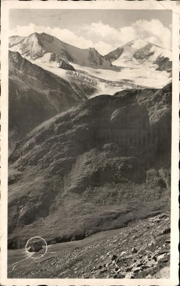 Samoar-Hütte, 2527 m mit dem Marzell-Gletscher — Similaun, 3606 m — Tirol - Vorderseite