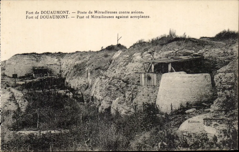 Fort Douaumont — Maschinengewehr-Post zur Luftabwehr — Edition Véron - Vorderseite