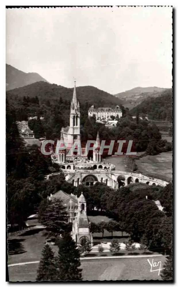 Die Basilika vom Schloss aus gesehen — Lourdes — Edition QUINAULT - Vorderseite