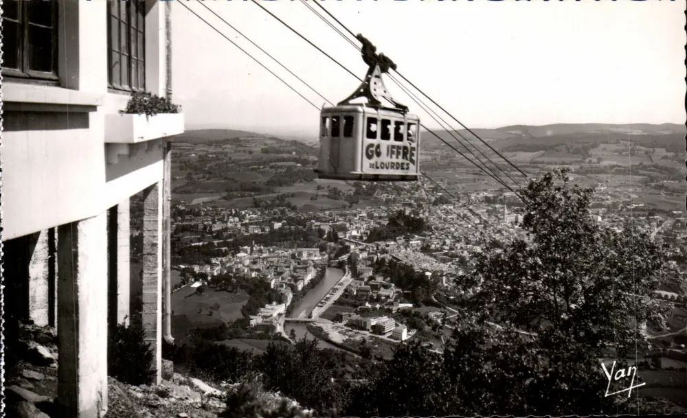 Lourdes — Seilbahn Béout — Ankunft an der oberen Station — Edition Quinault - Vorderseite