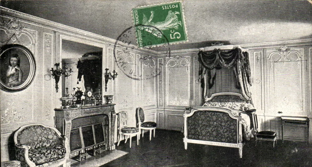 Luxuriöses Schlafzimmer — Innenraum eines Hotels — Verlag L.V. & Cie - Vorderseite