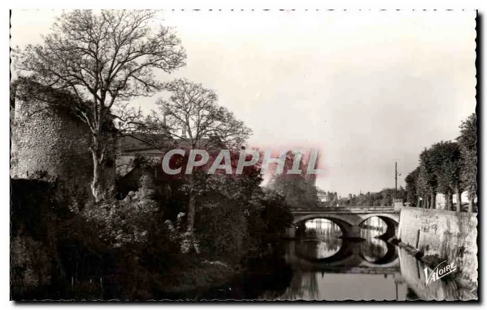 Der Loir, am Chartrain-Brücke — Vendôme (Loir-et-Cher) — Éditions Valoire - Vorderseite