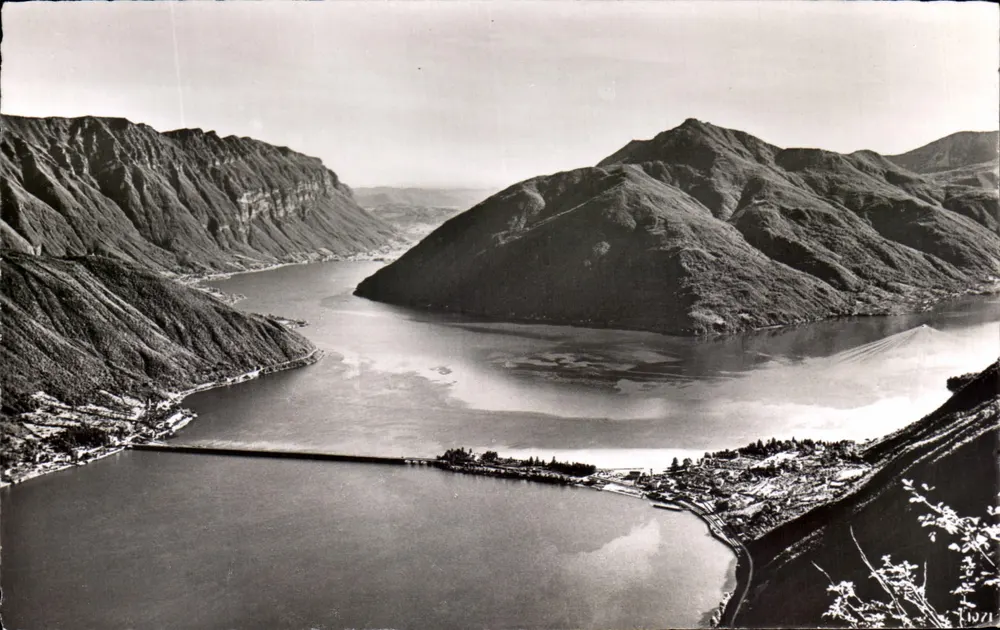 Lago di Lugano — Ponte di Melide — MYR - Frente